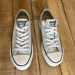 Converse Women’s Taylor All Star Lift Renew Light Blue Sneaker Size 6 (566230C)